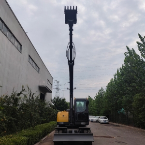100型轮式挖掘机