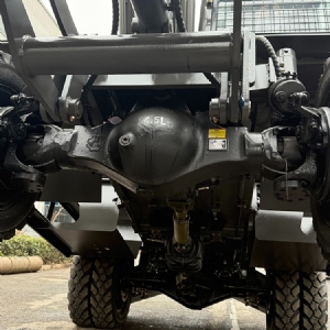 120型轮式挖掘机